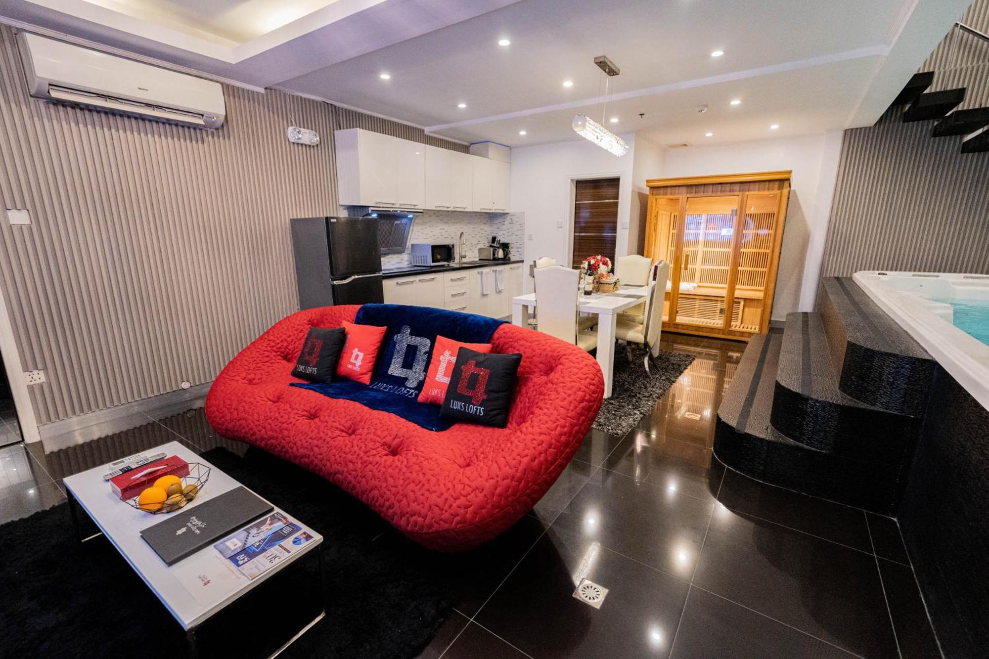 Luks Lofts Hotel & Residences Batangas Eksteriør billede